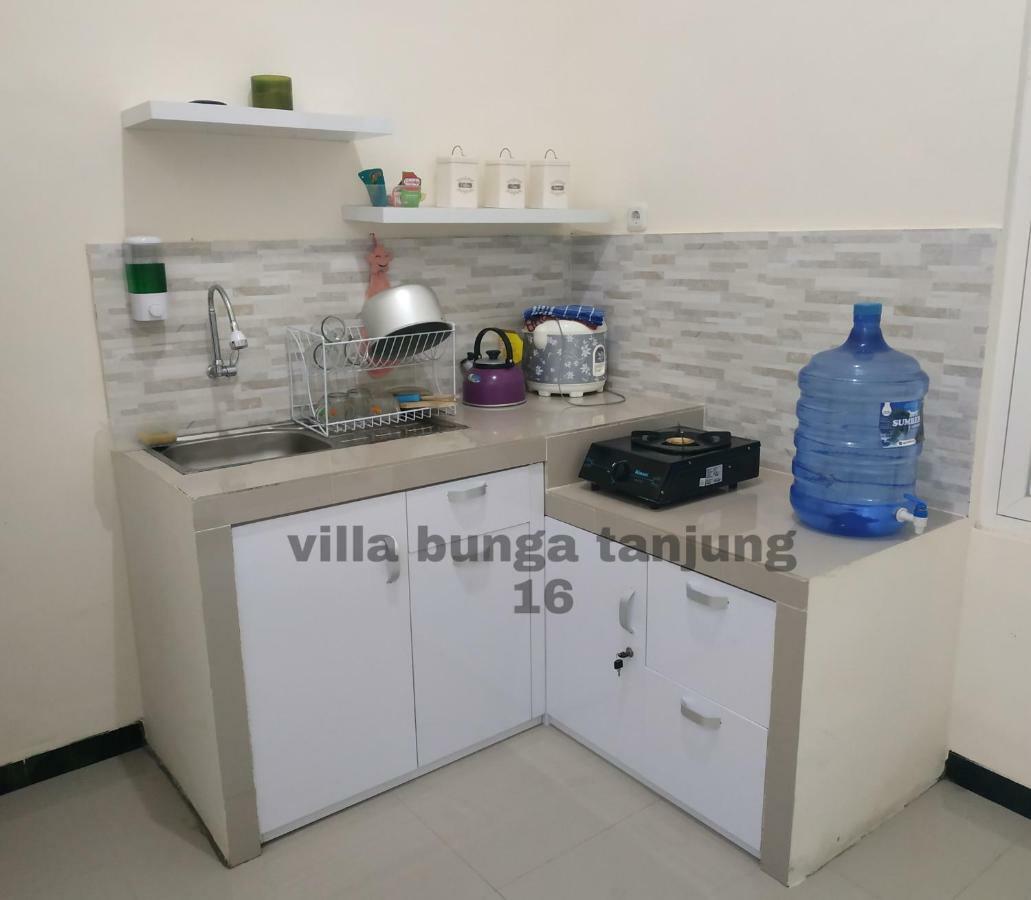Villa Syariah Bunga Tanjung 16 Бату Екстер'єр фото